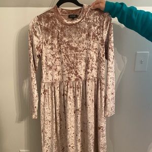 Roolee velvet midi size small